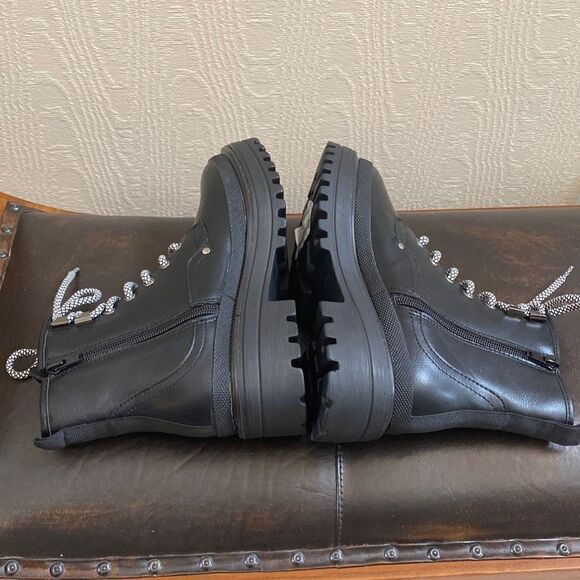 ShuShop Black Ymelda Combat Boots Size 8 NEW - Picture 6 of 9